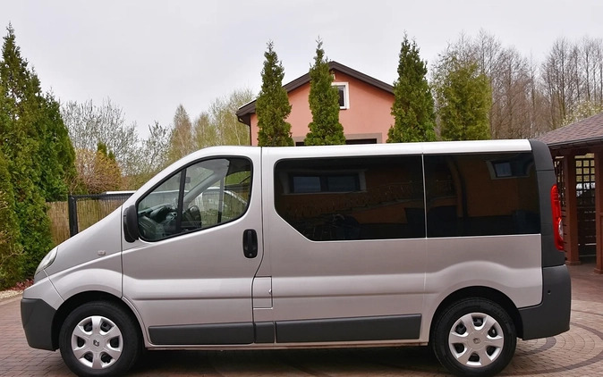 Renault Trafic cena 48400 przebieg: 184000, rok produkcji 2011 z Suwałki małe 781